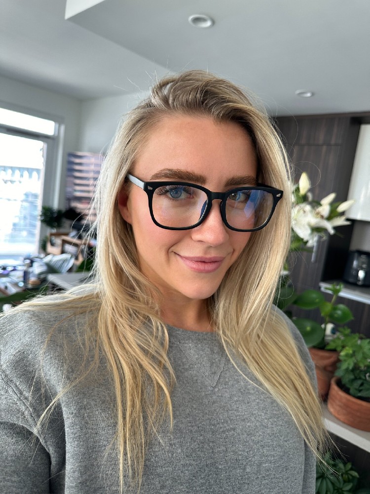 G225 照片2373张 视频264个 同人私密 欧美少妇 生活日常 旅游 大尺度 自娱自乐